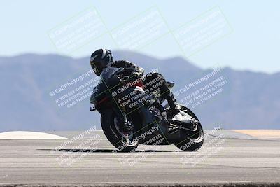 media/Oct-13-2025-Moto Forza (Mon) [[a66d839500]]/3-B Group/Session 4 (Turn 9)/